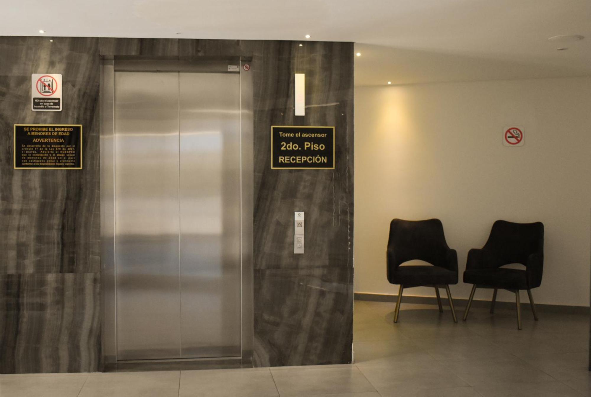Hotel Byhours Circunvalar - Adults Only Barranquilla  Bagian luar foto