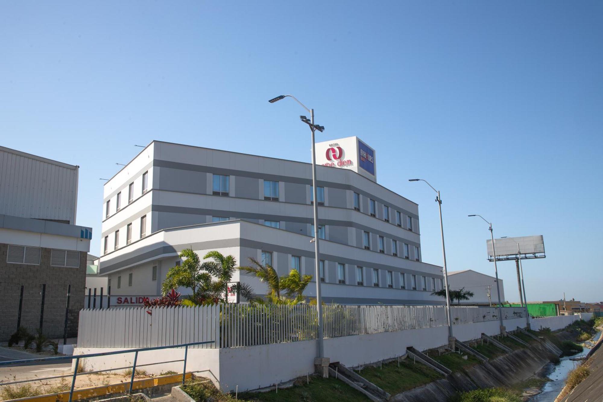 Hotel Byhours Circunvalar - Adults Only Barranquilla  Bagian luar foto
