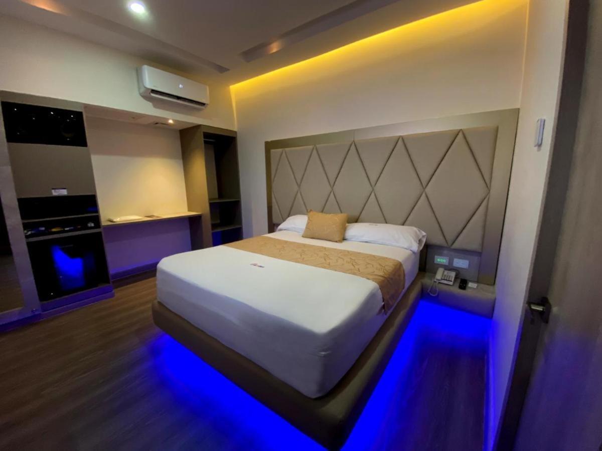 Hotel Byhours Circunvalar - Adults Only Barranquilla  Bagian luar foto